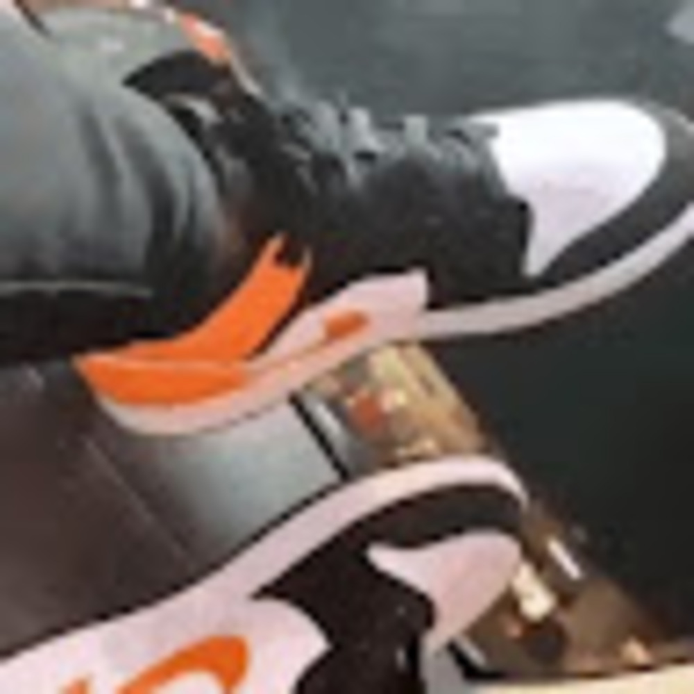 Meet your Posher, Ellen